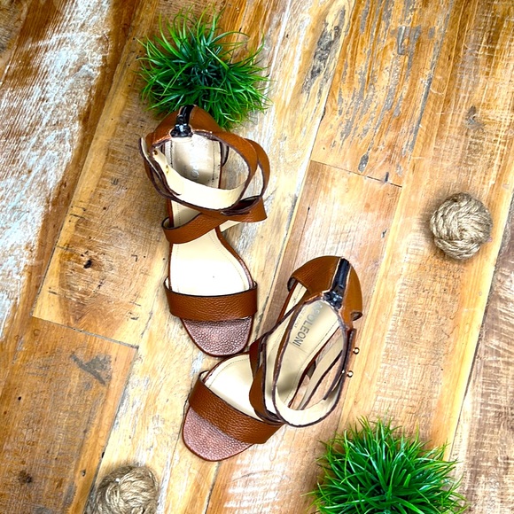 Napolioni leather brown heels - Picture 2 of 7